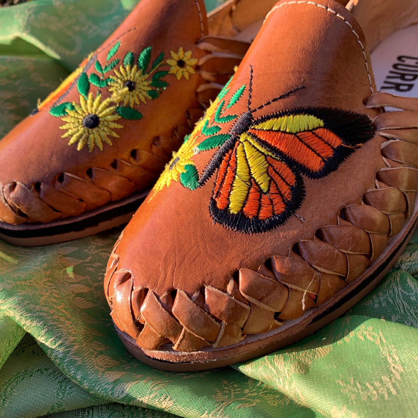 Mariposa Huaraches